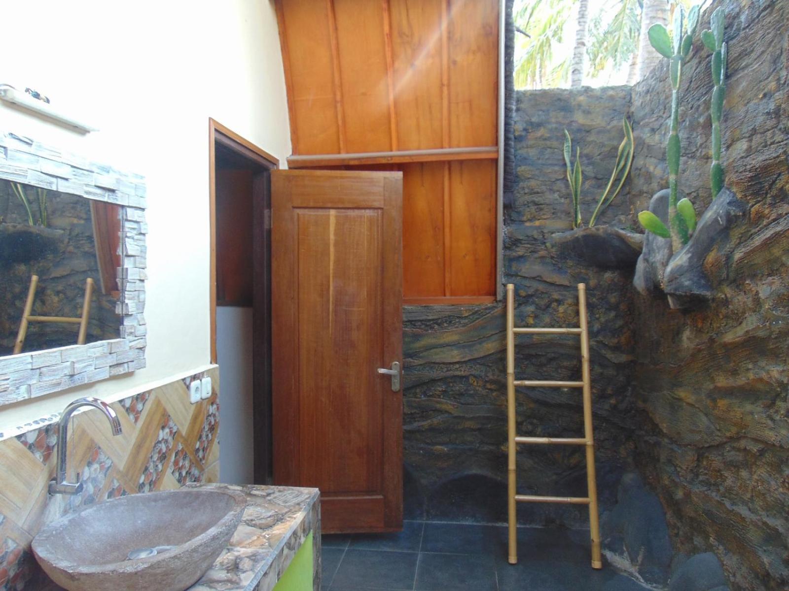 Hotel Ings Garden à Gili Air Extérieur photo