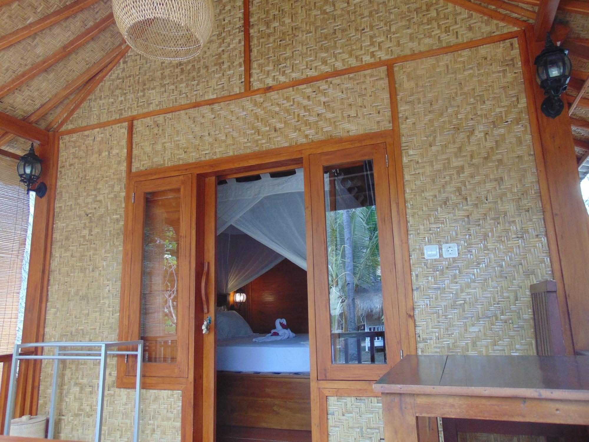Hotel Ings Garden à Gili Air Extérieur photo