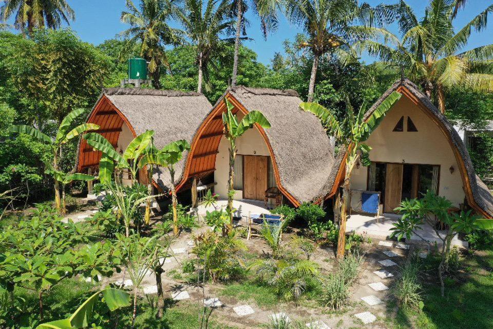 Hotel Ings Garden à Gili Air Extérieur photo